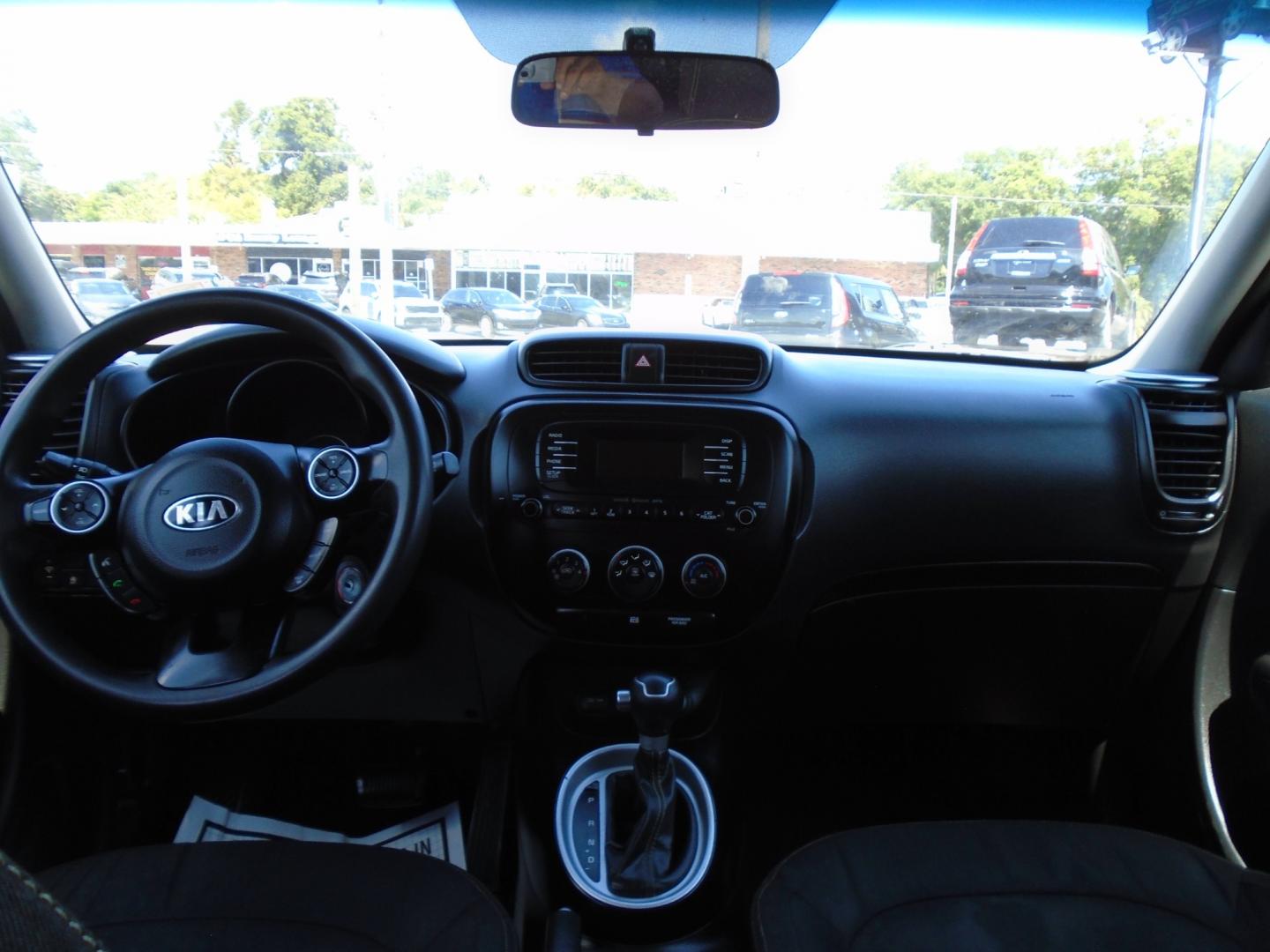 2014 SILVER /Grey Kia Soul + (KNDJP3A53E7) with an 2.0L L4 DOHC 16V engine, 6-Speed Automatic transmission, located at 6112 N Florida Avenue, Tampa, FL, 33604, (888) 521-5131, 27.954929, -82.459534 - Photo#10